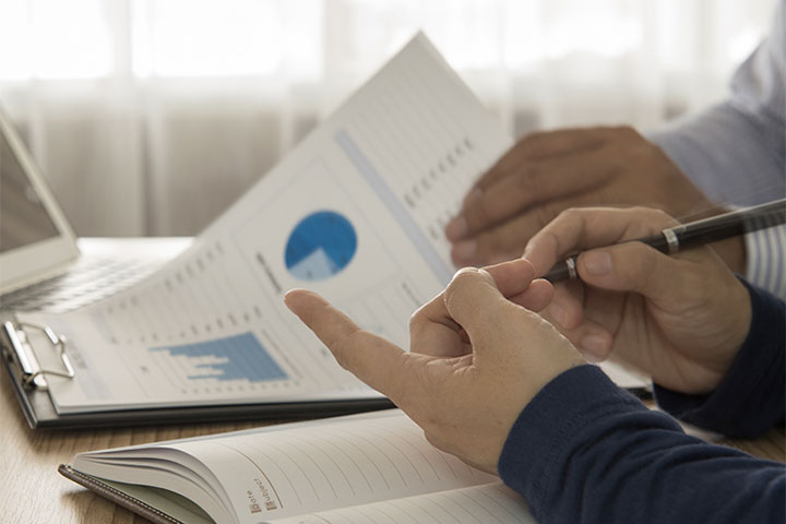 Most Canadians don’t use financial planners: survey